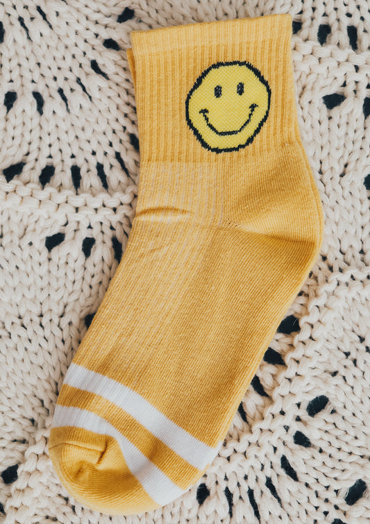 Yellow Simple Smiley Socks. Happy Socks.